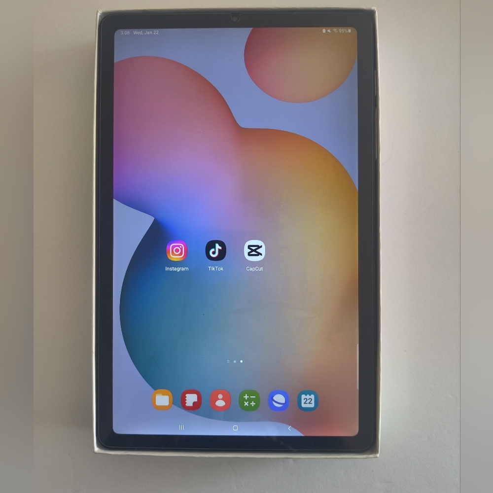 Samsung Galaxy S6 Lite Tablet With TikTok and CapCut App